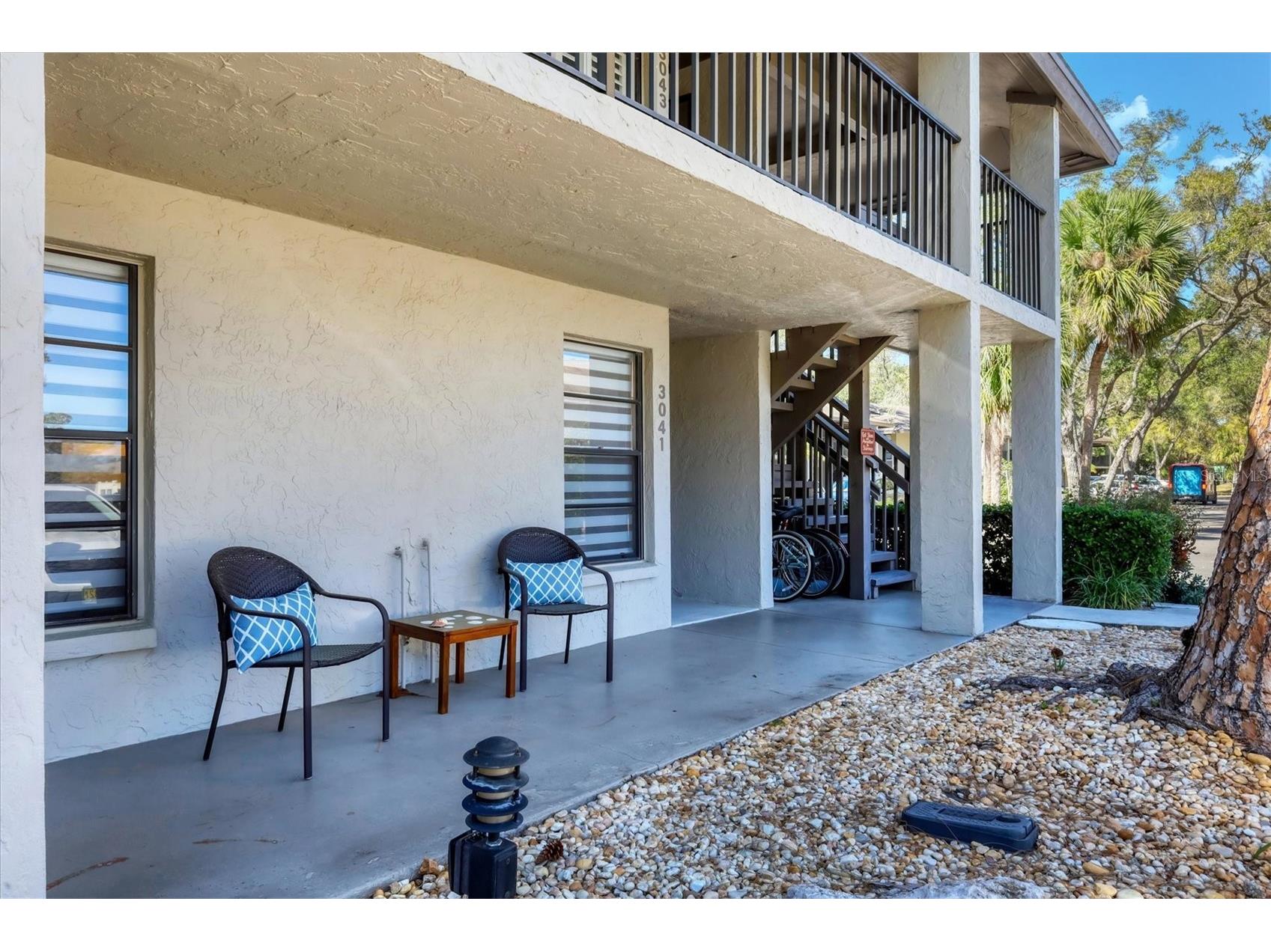 3041 Quail Hollow #27 Sarasota FL 34235 A4683616 image5