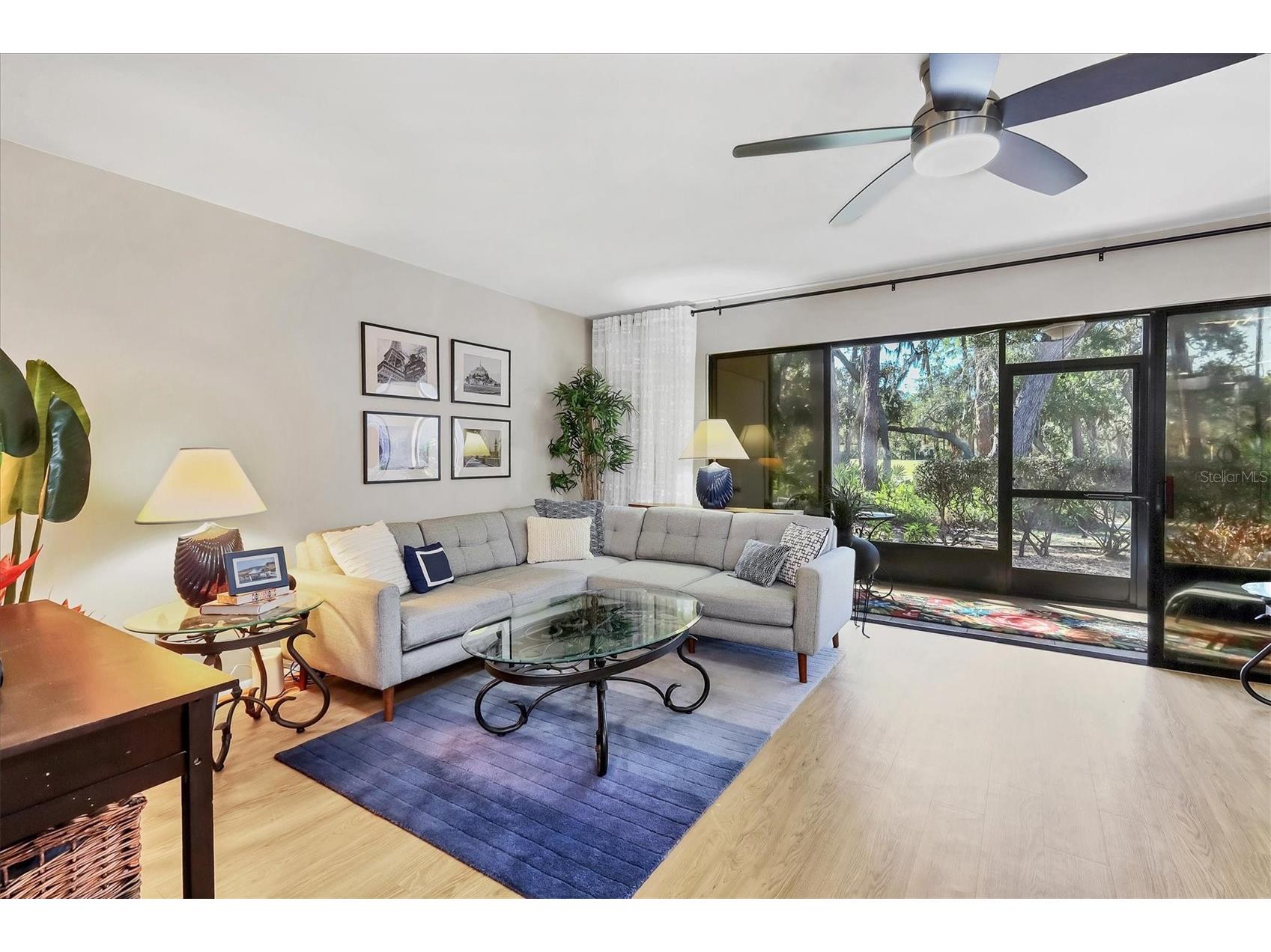 3041 Quail Hollow #27 Sarasota FL 34235 A4683616 image9