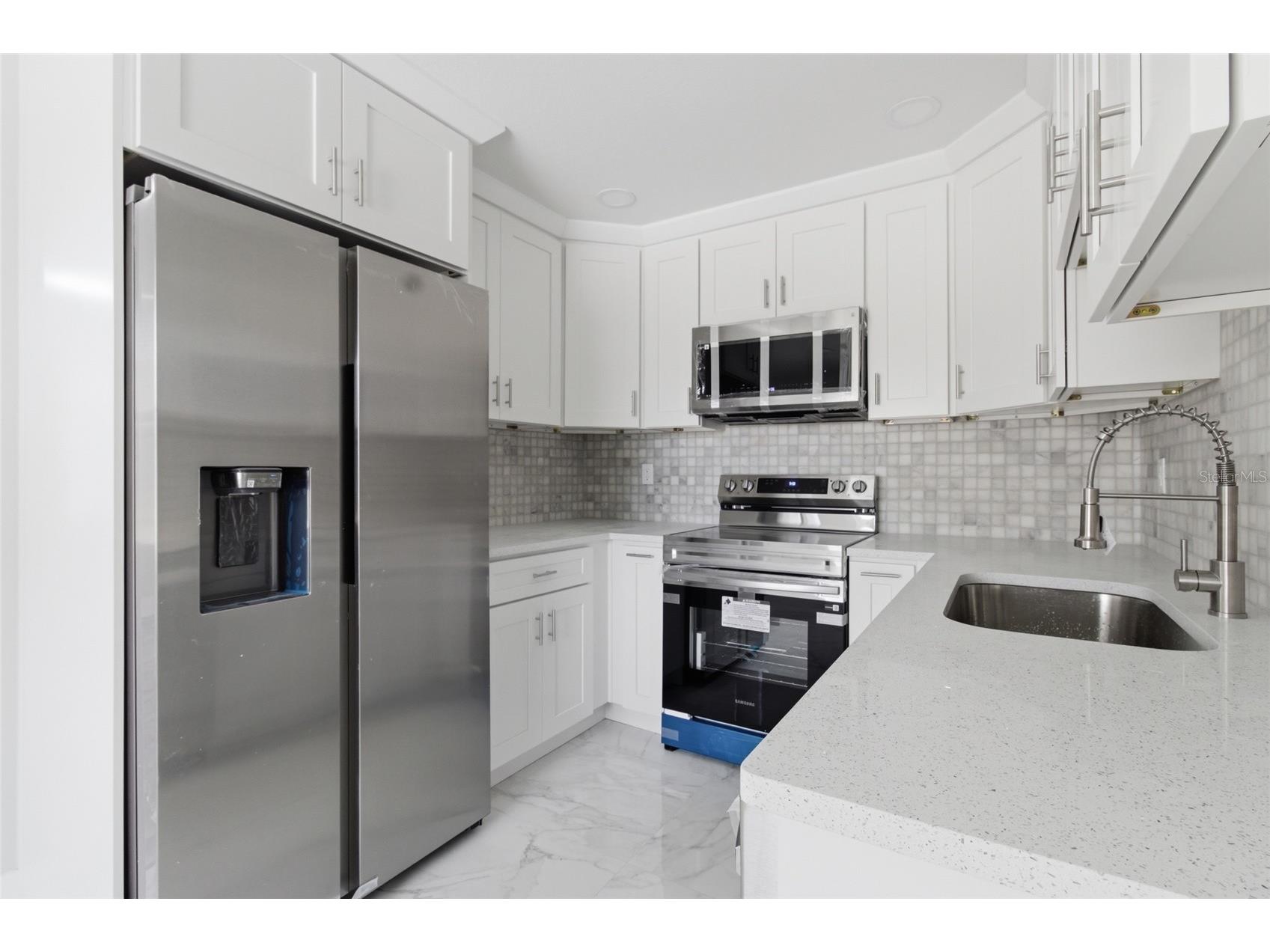 3042 Bahia Avenue Holiday FL 34690 TB8504500 image14