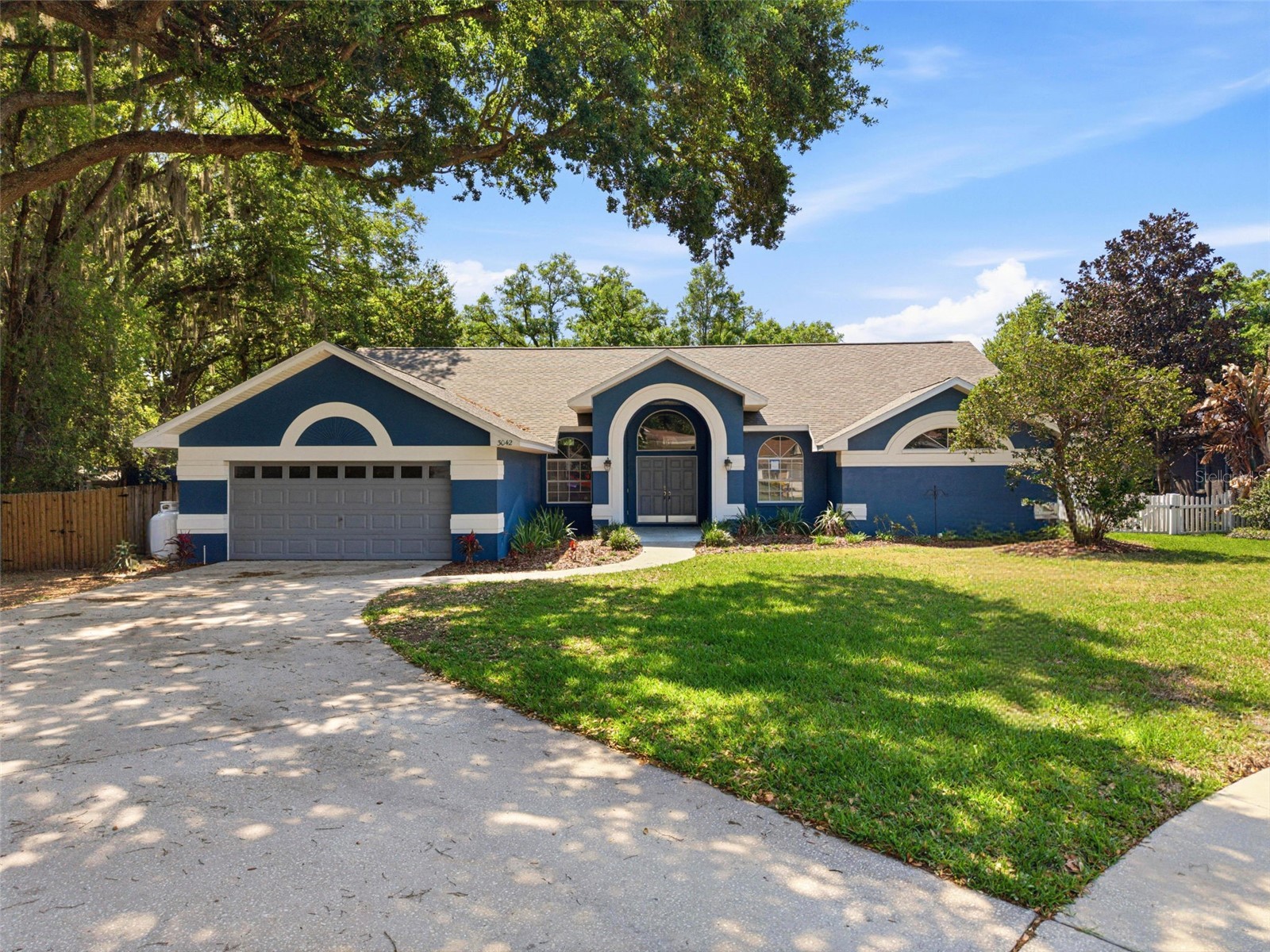 3042 Colonial Ridge Drive Brandon FL 33511 TB8449215 image1