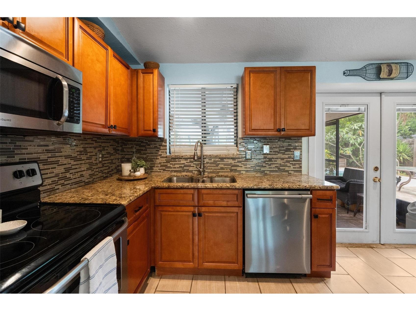 3042 Hanna Court Palm Harbor FL 34684 TB8508238 image4