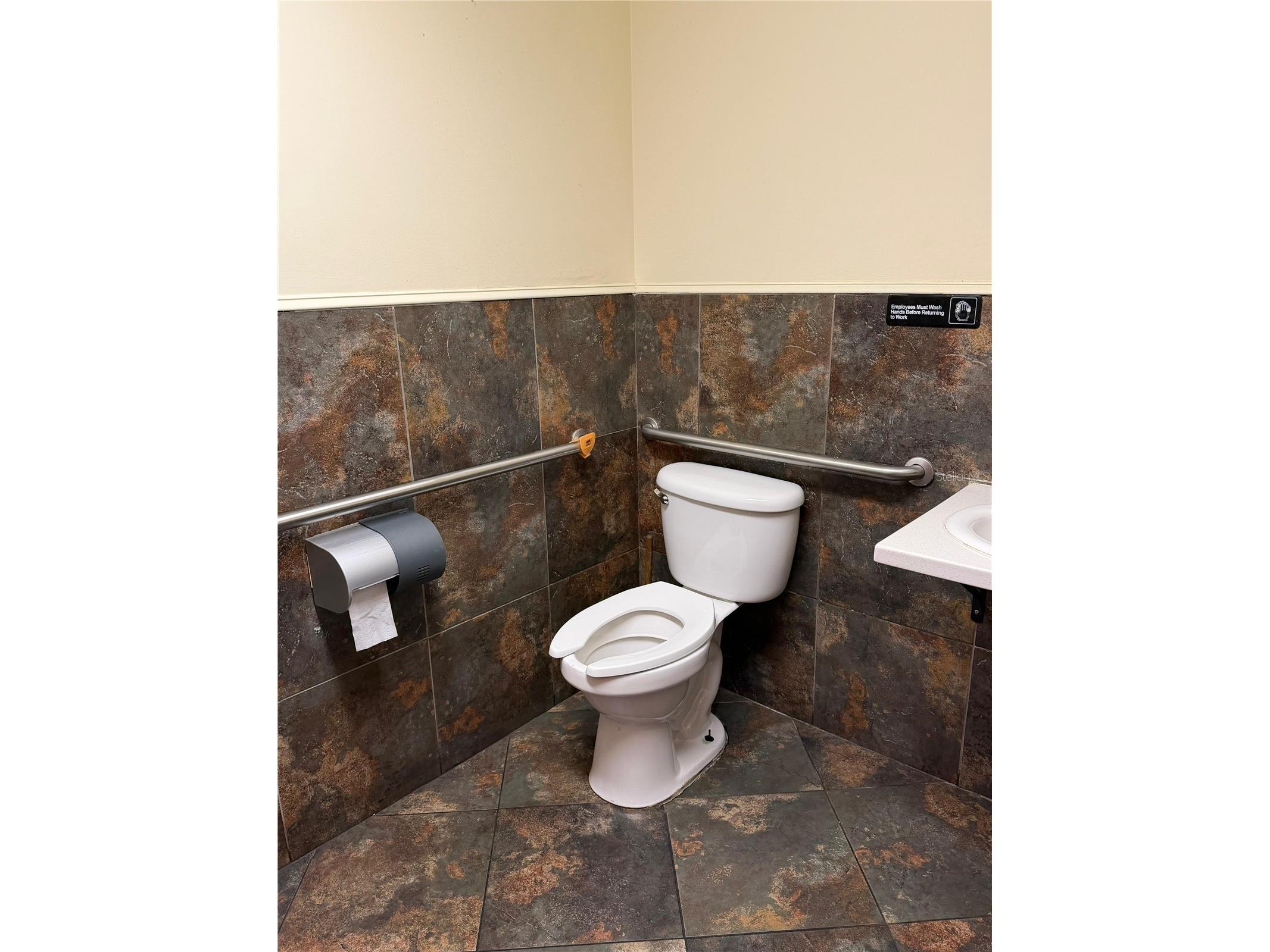 3042 W Sand Lake Road Orlando FL 32819 S5136027 image8