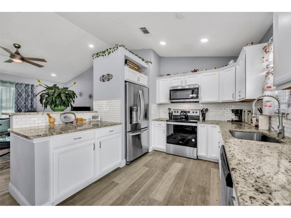 3043 Mapleshade Street Deltona FL 32738 O6317465 image11