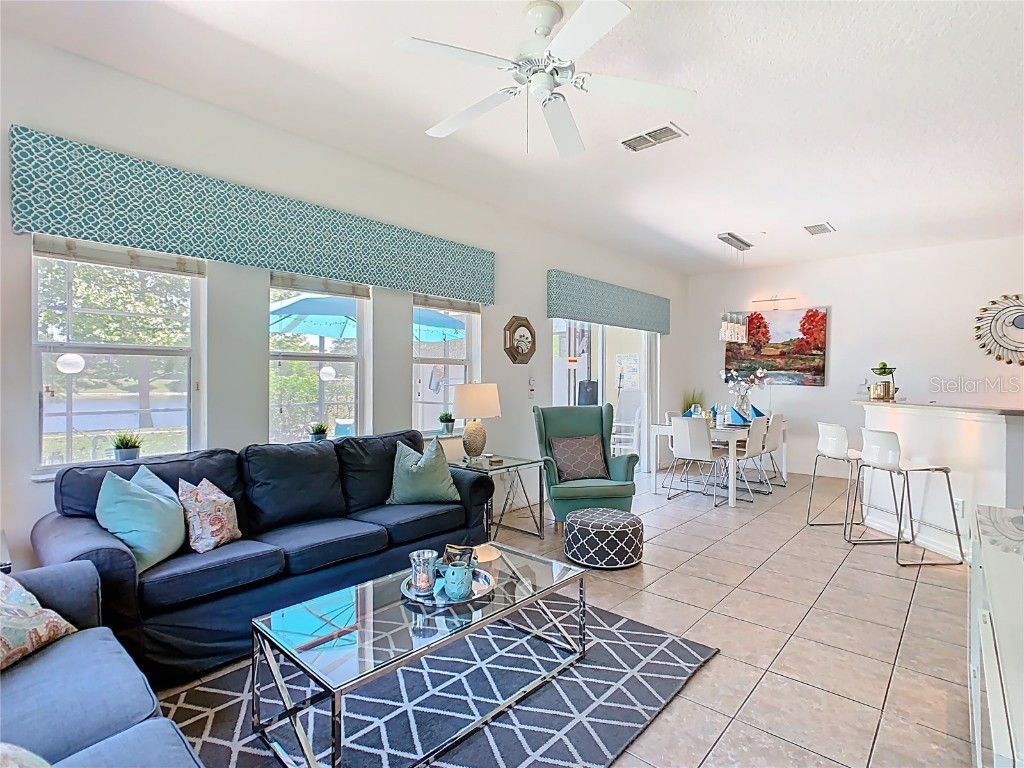 3043 Yellow Lantana Ln Kissimmee FL 34747 - SECRET LAKE O6301286 image2