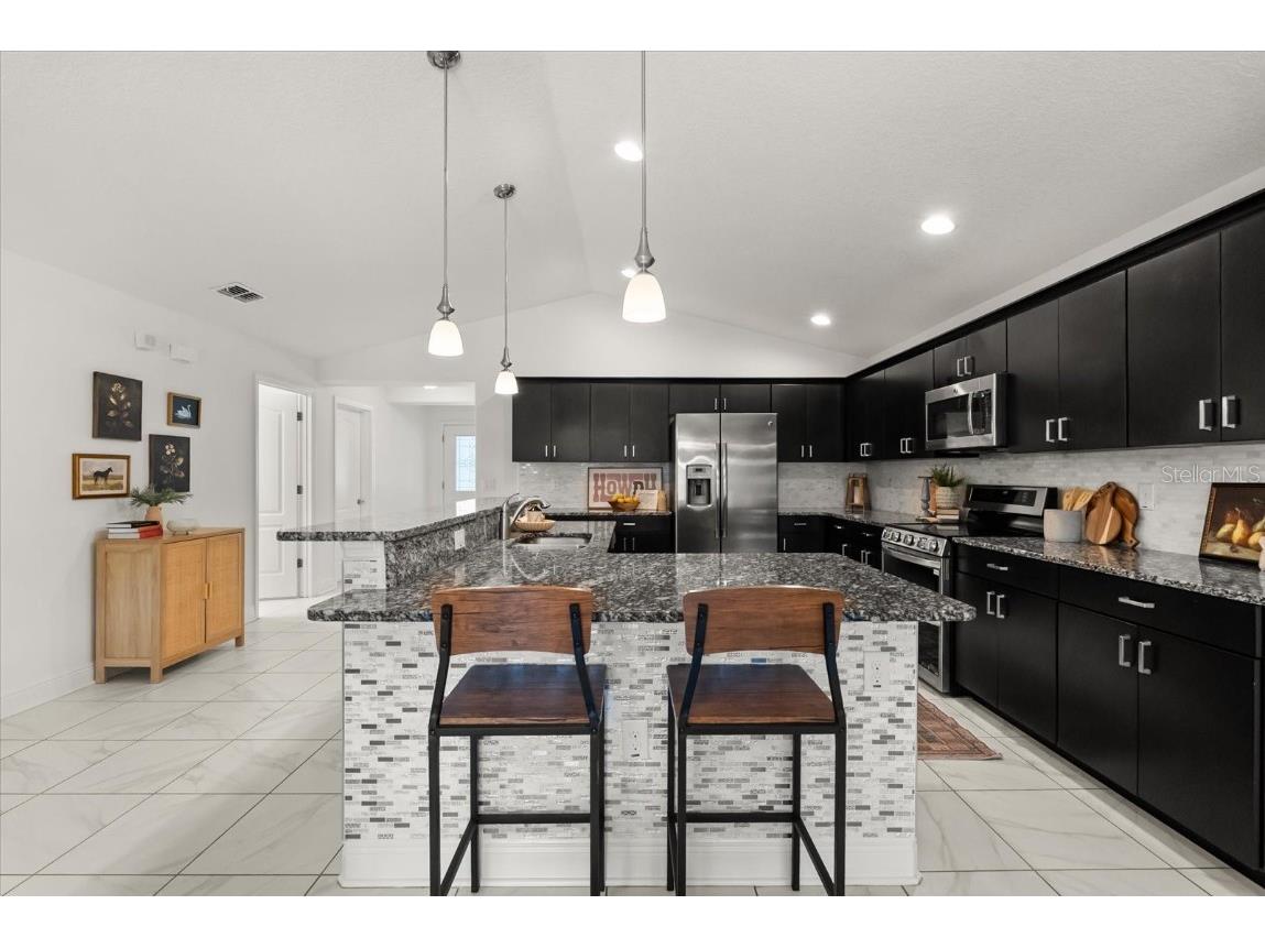 30433 Island Club Drive Tavares FL 32778 G5104742 image3