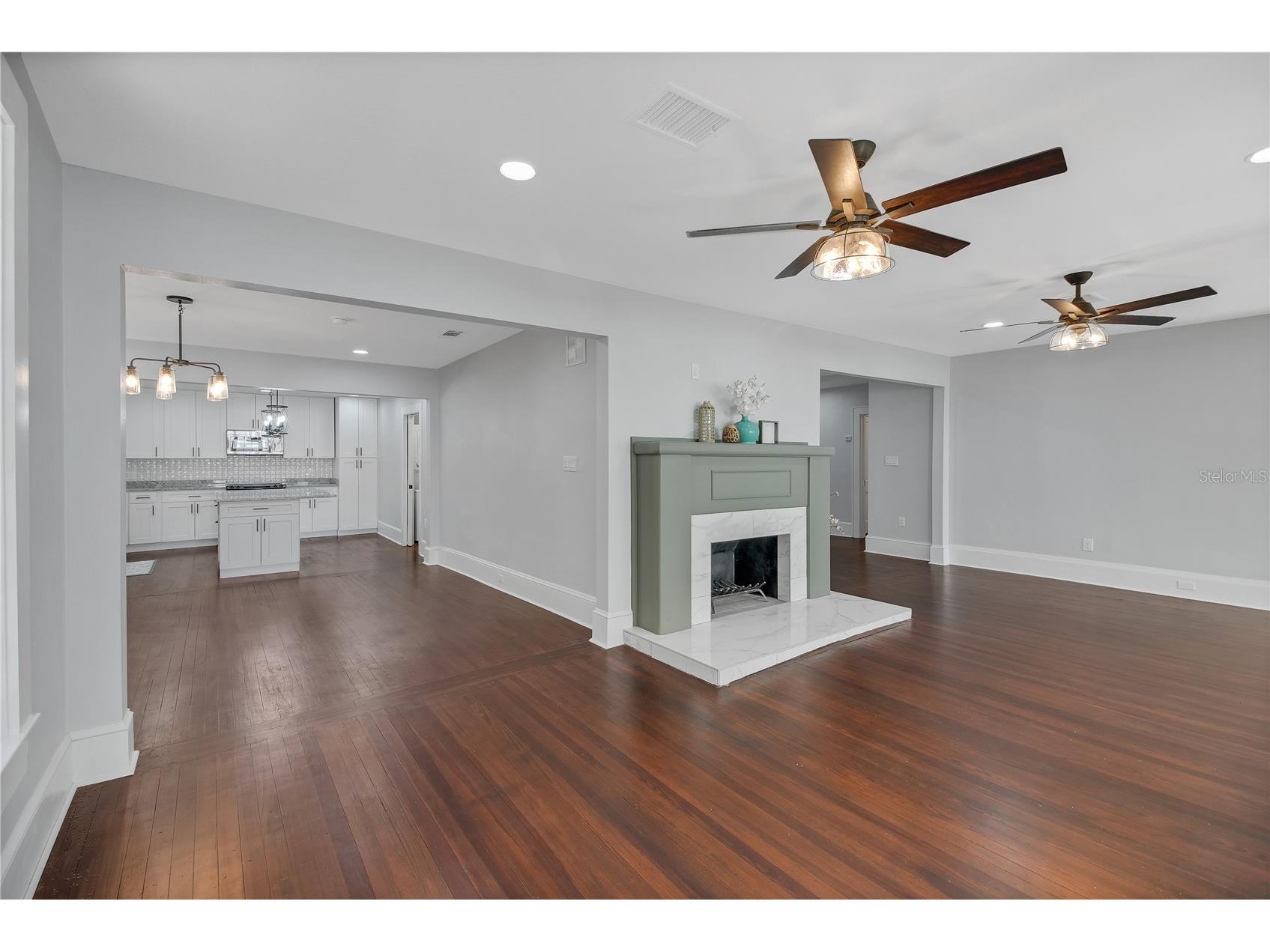 30437 Orange Drive Leesburg FL 34748 - LAKE HARRIS G5110964 image20