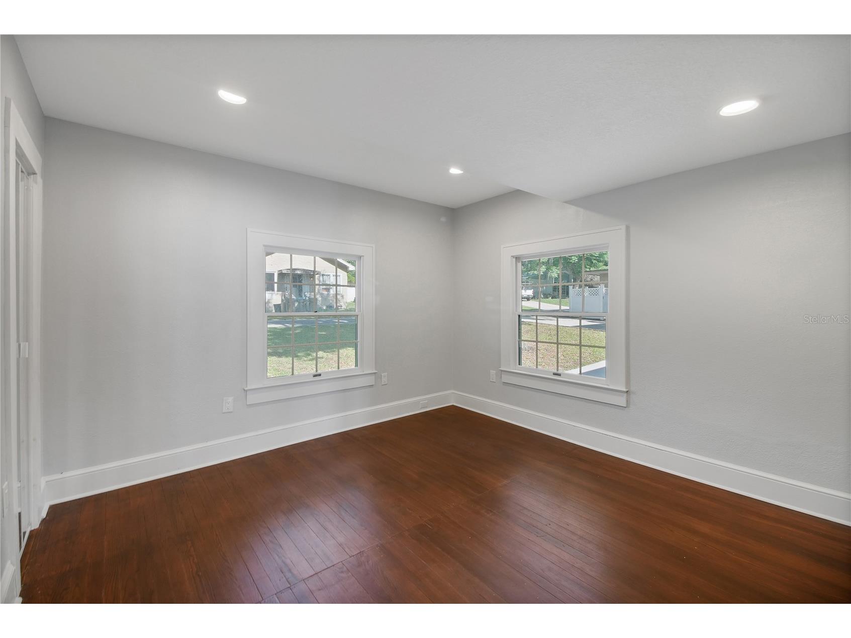 30437 Orange Drive Leesburg FL 34748 - LAKE HARRIS G5110964 image37