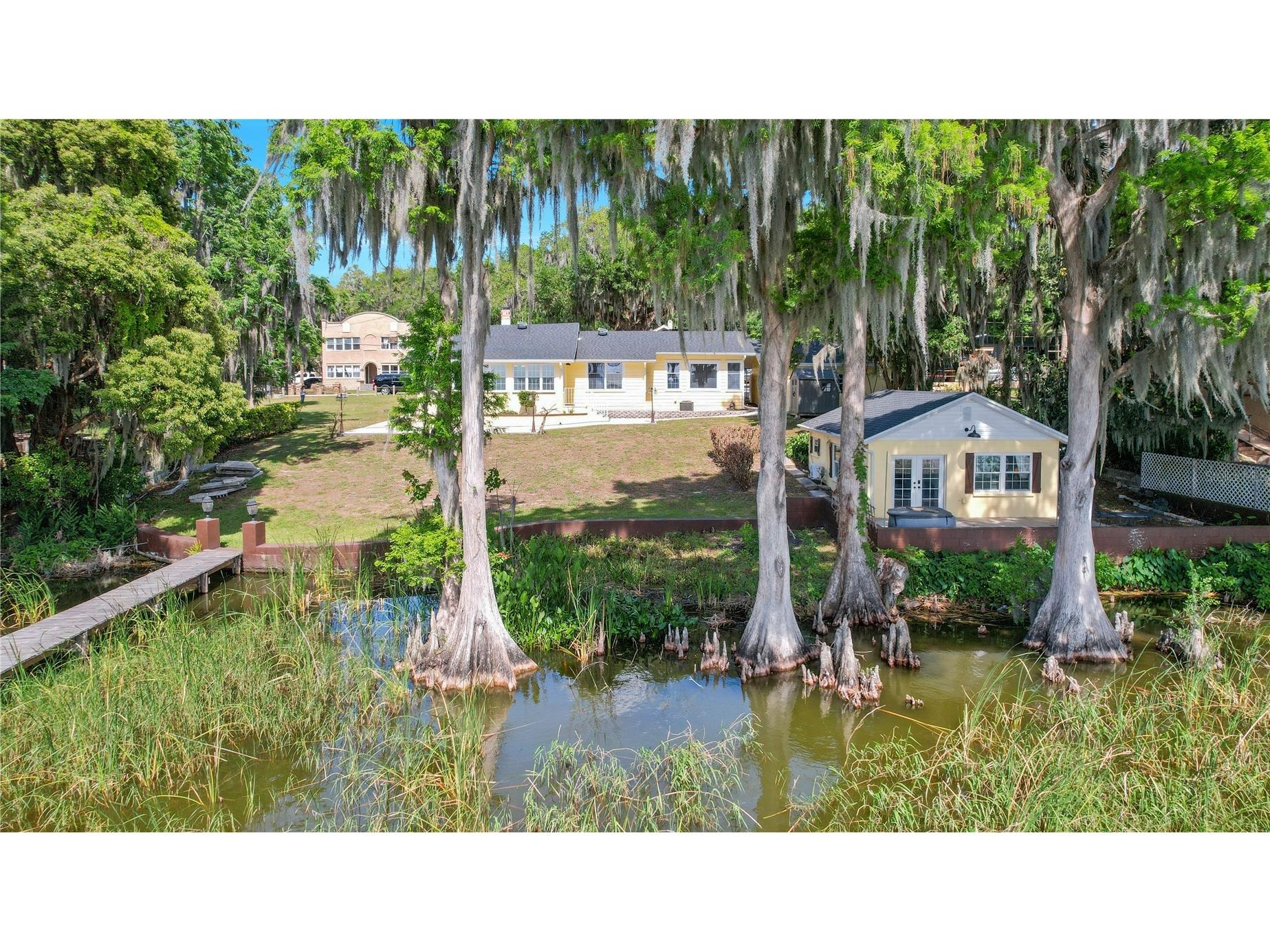 30437 Orange Drive Leesburg FL 34748 - LAKE HARRIS G5110964 image5