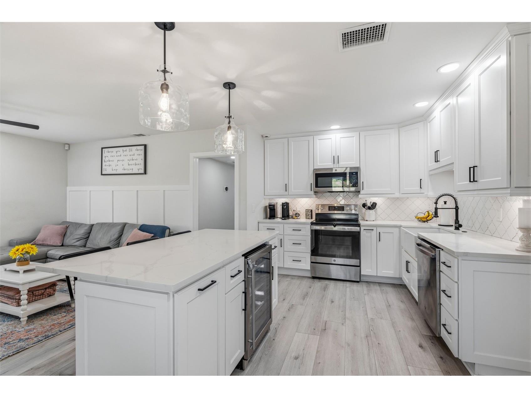 3044 55th Street N Saint Petersburg FL 33710 TB8512080 image9