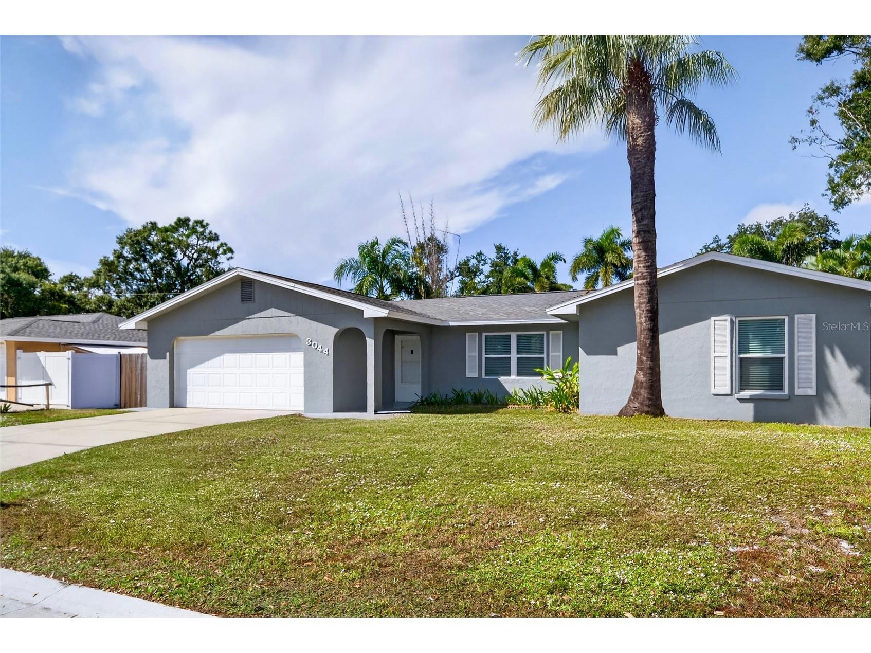 3044 Golden Rain Drive Sarasota FL 34232 A4697985 image1