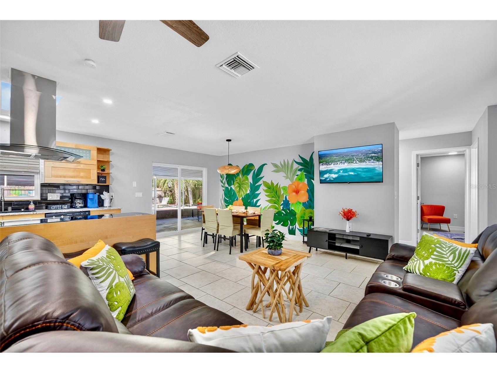 3044 Golden Rain Drive Sarasota FL 34232 A4697985 image4