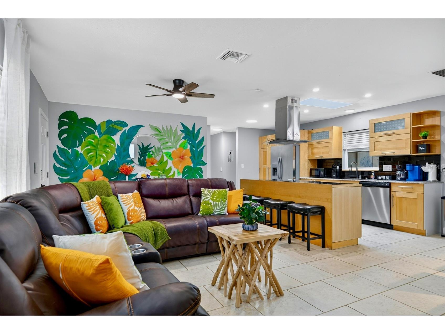 3044 Golden Rain Drive Sarasota FL 34232 A4697985 image7