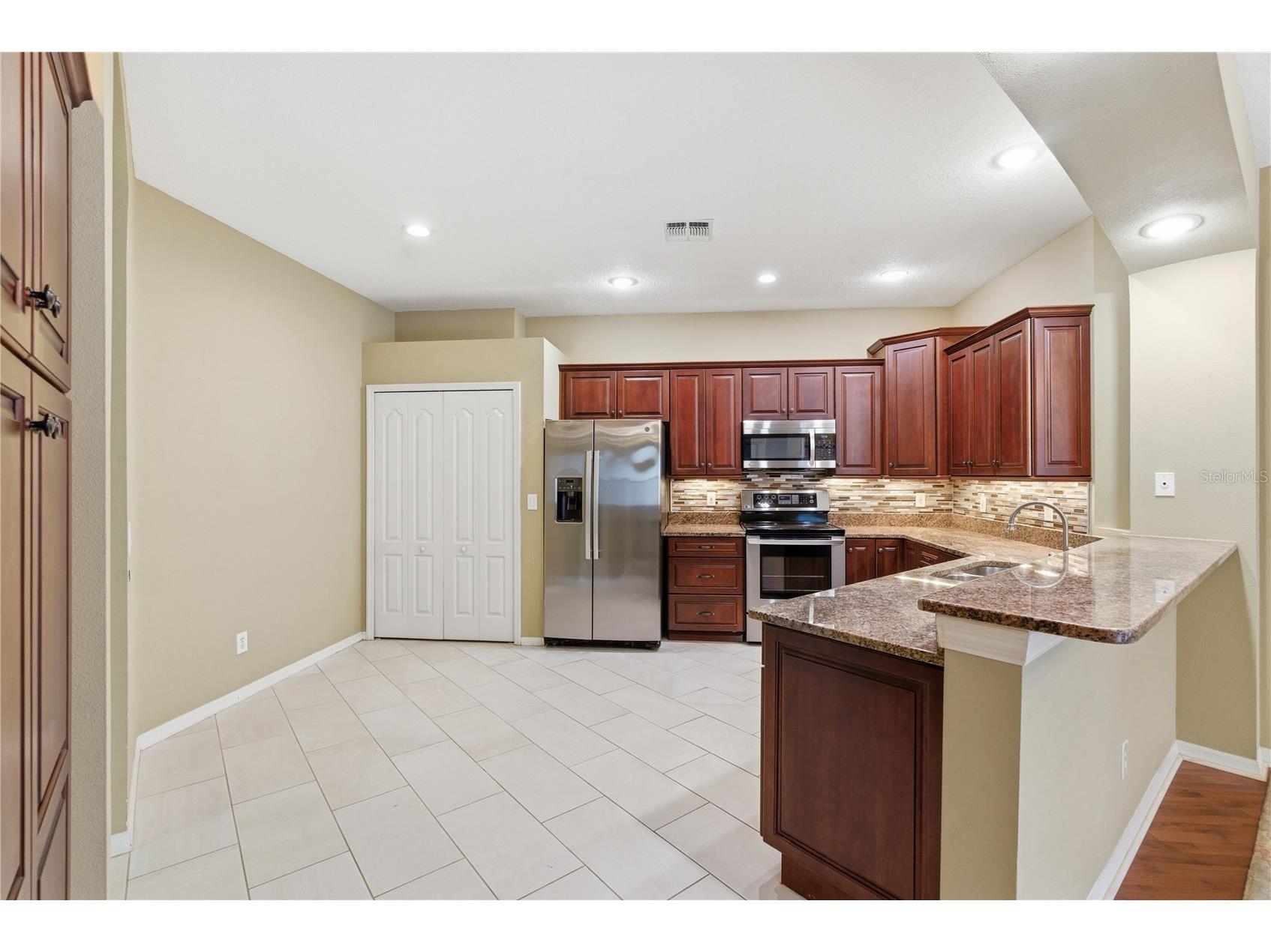 30442 Lettingwell Circle Wesley Chapel FL 33543 TB8503025 image2