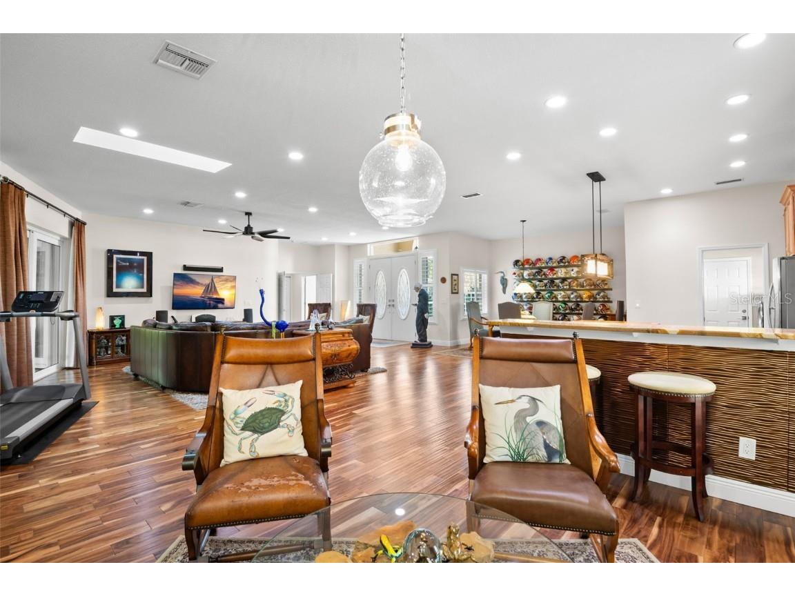 3045 Crest Drive Clearwater FL 33759 TB8444803 image12