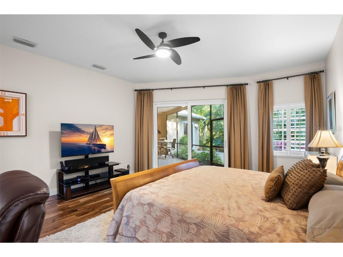 3045 Crest Drive Clearwater FL 33759 TB8444803 image28