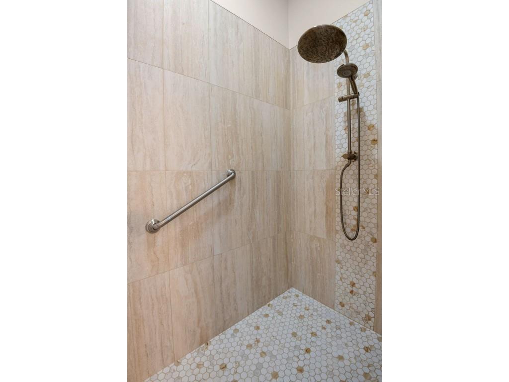 3045 Crest Drive Clearwater FL 33759 TB8444803 image31