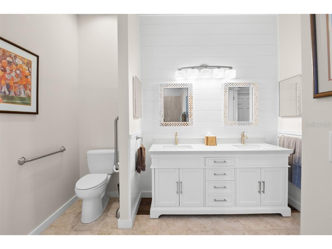 3045 Crest Drive Clearwater FL 33759 TB8444803 image32