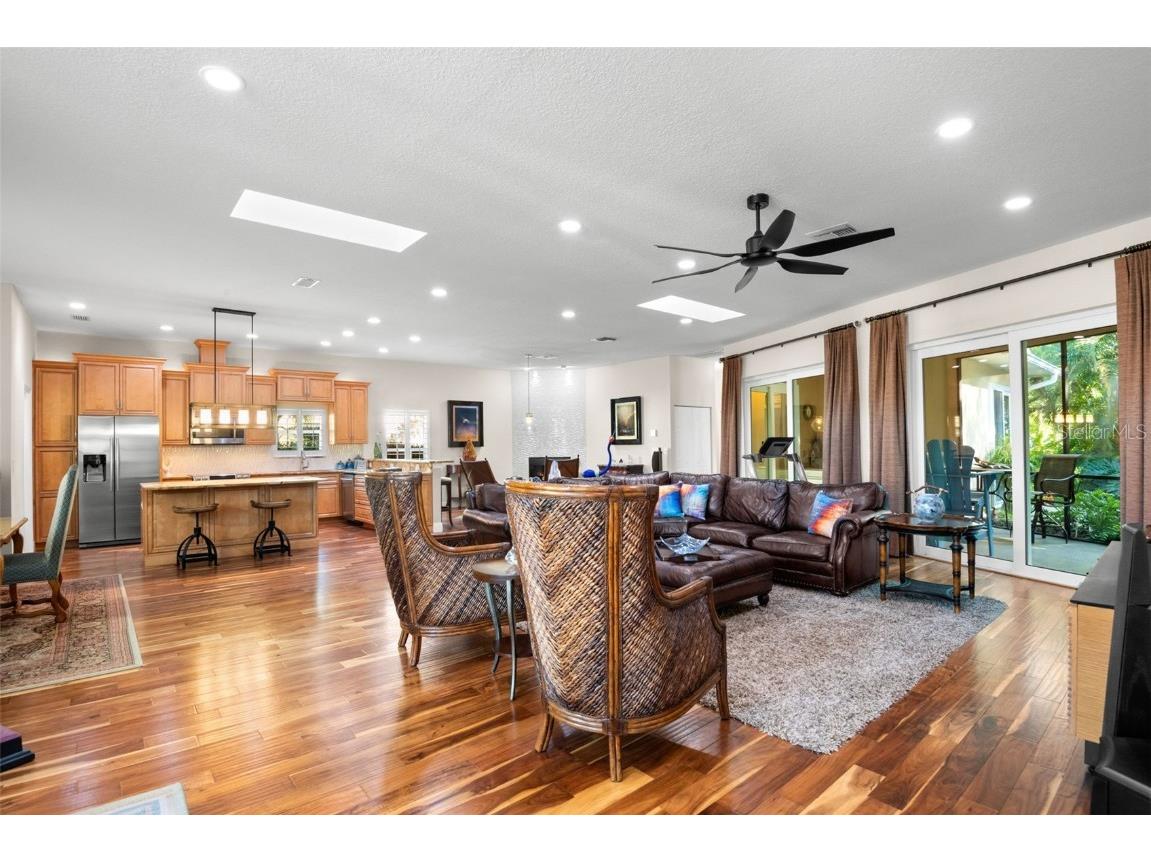 3045 Crest Drive Clearwater FL 33759 TB8444803 image7