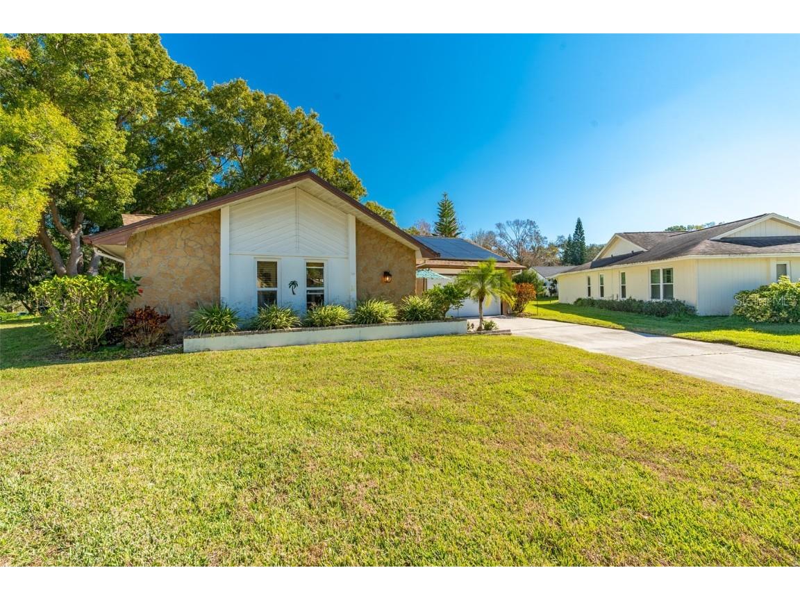 3045 Gregor Court Palm Harbor FL 34684 U8187271 image1