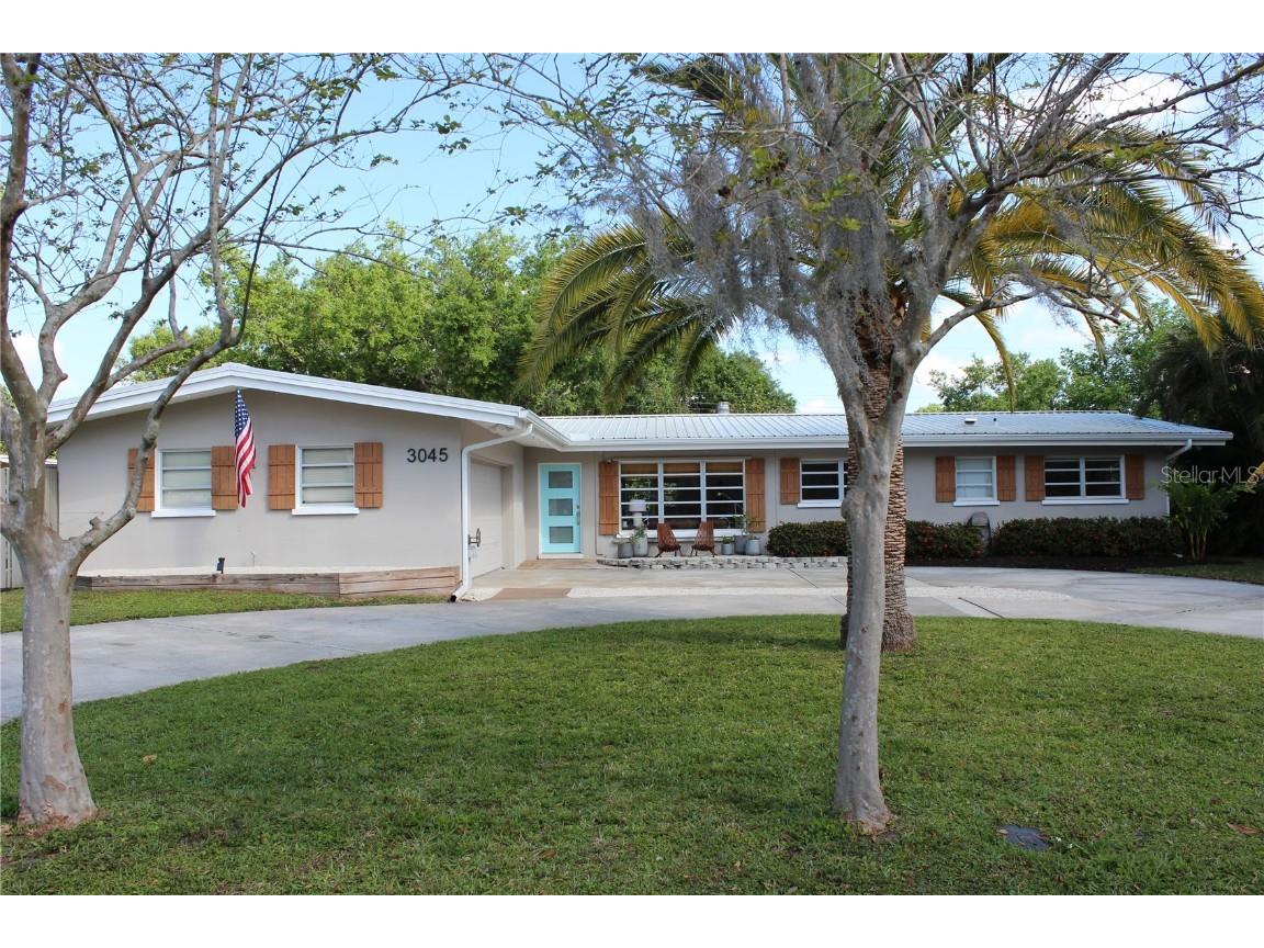 3045 Hatton Street Sarasota FL 34237 A4583019 image1