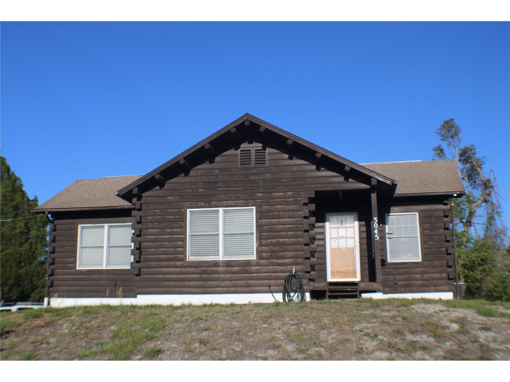 3045 Yorkshire Drive Deltona FL 32738 V4948437 image1