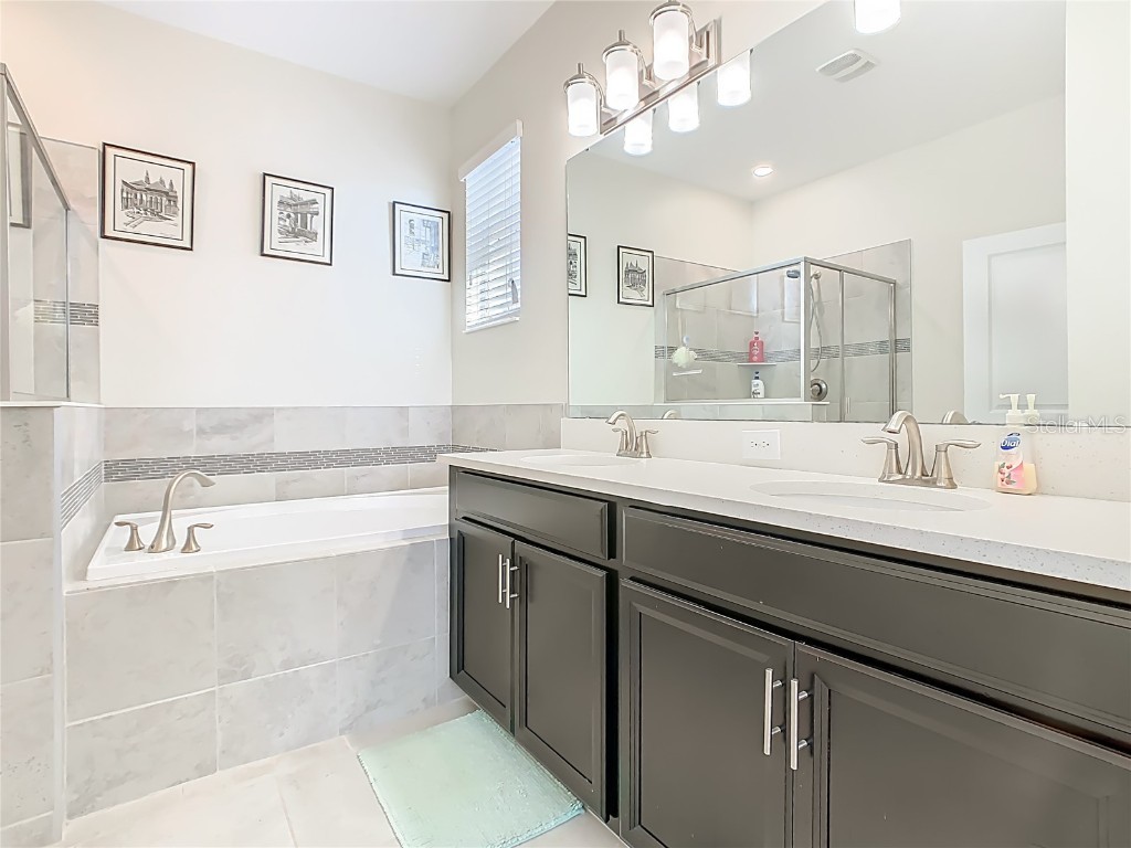 3046 Brook Stone Terrace Davenport FL 33837 P4937156 image36