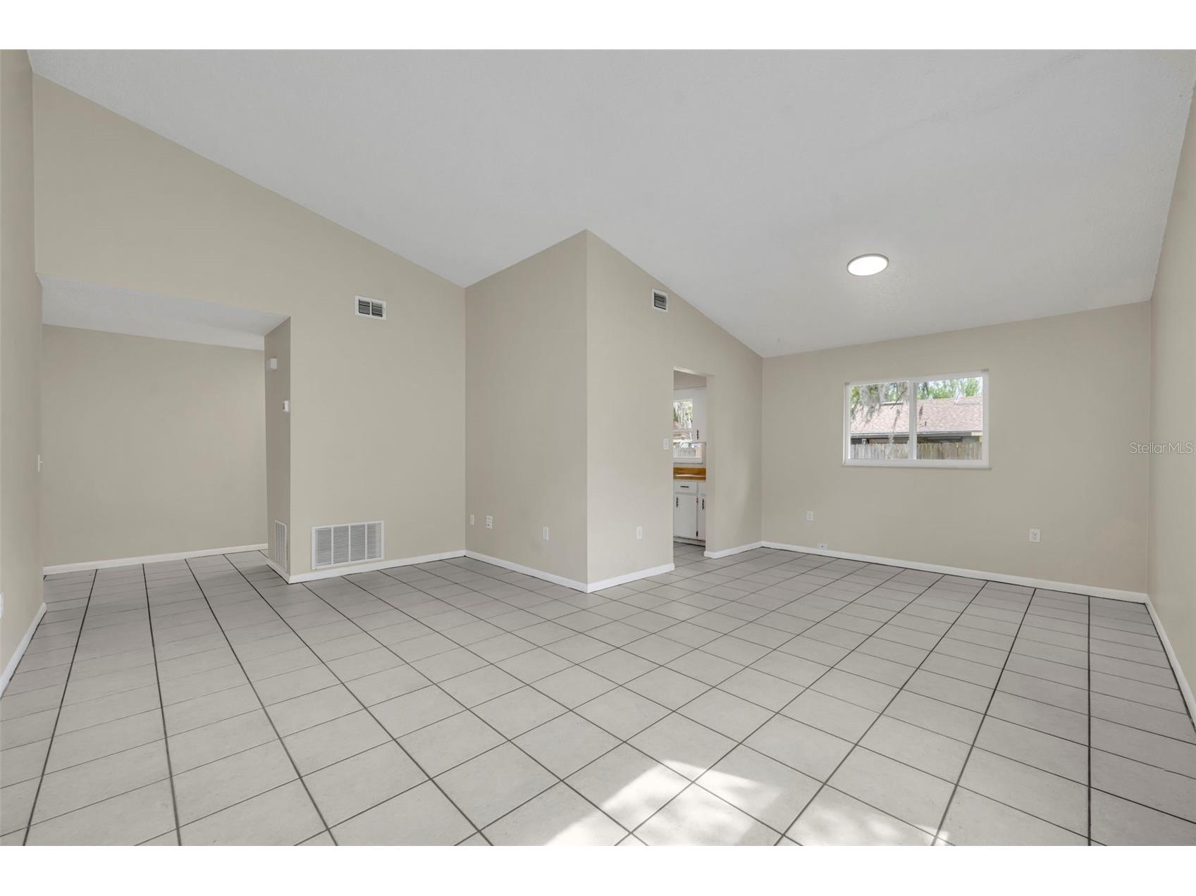 3046 N Windchime Circle Apopka FL 32703 O6396959 image3