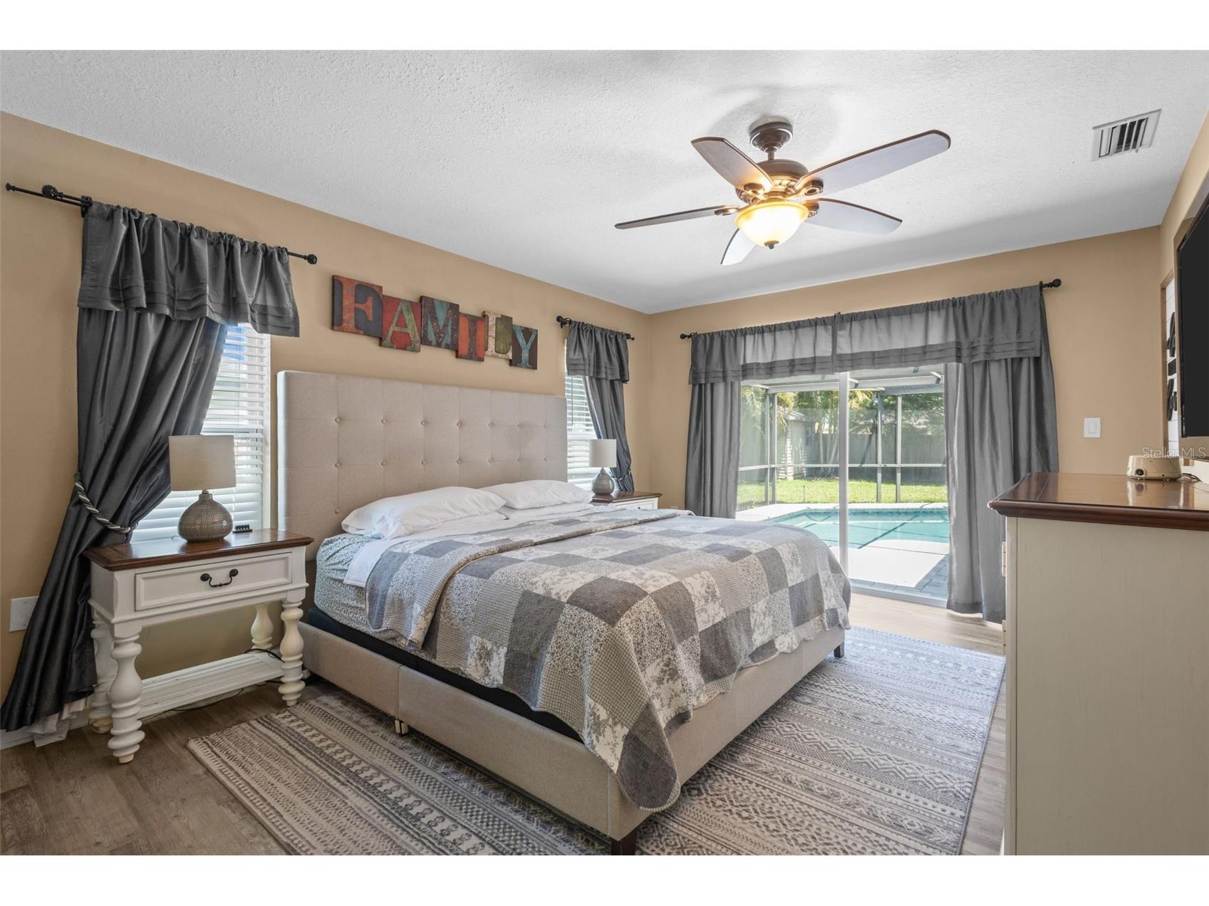 3046 Oak Cove Drive Clearwater FL 33759 TB8517326 image10