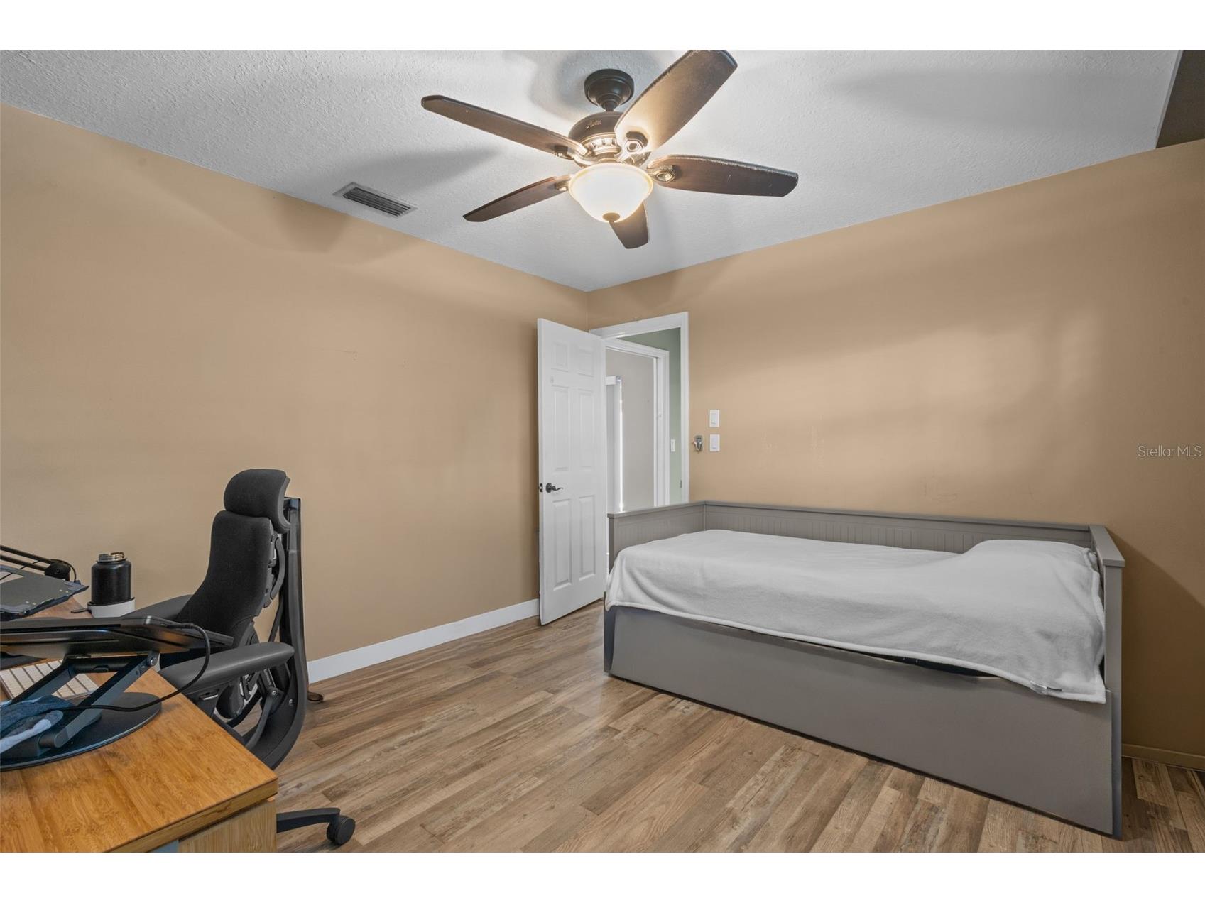 3046 Oak Cove Drive Clearwater FL 33759 TB8517326 image19