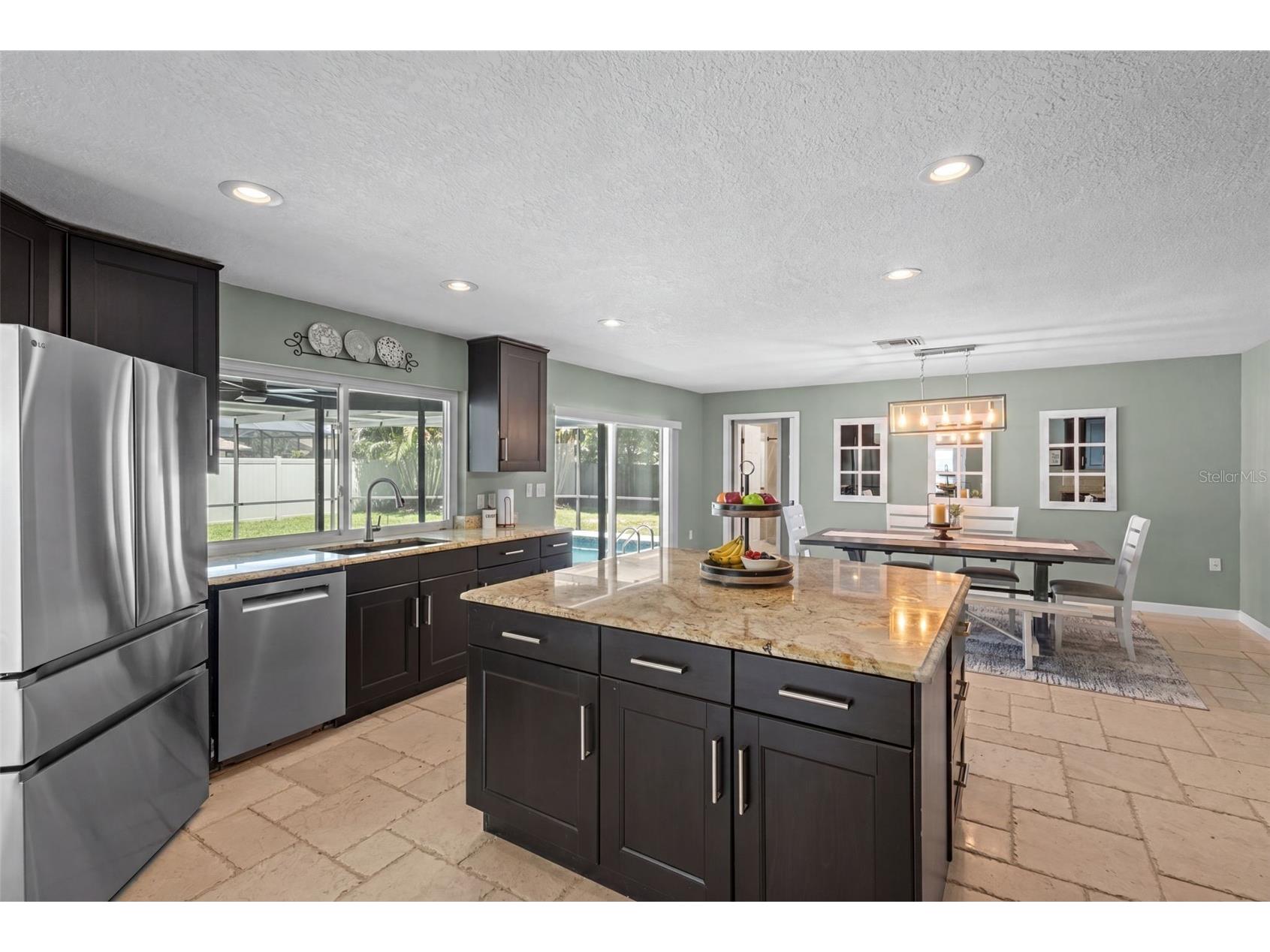 3046 Oak Cove Drive Clearwater FL 33759 TB8517326 image3