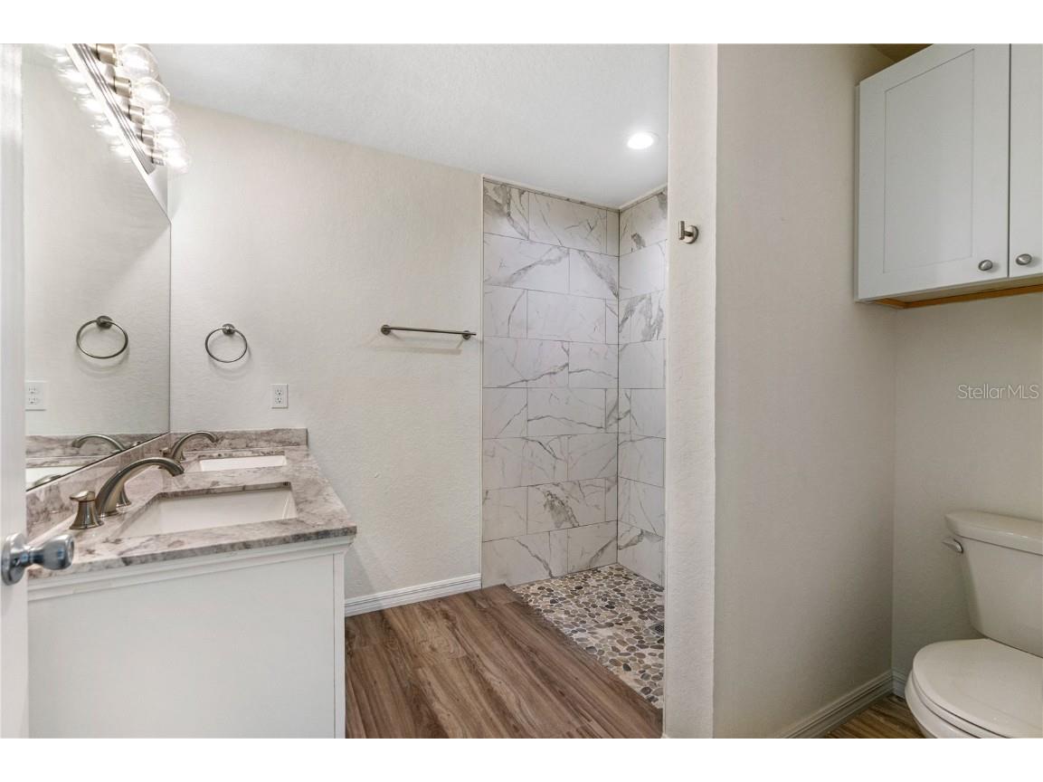 3046 Woodland Drive Edgewater FL 32141 V4944351 image23