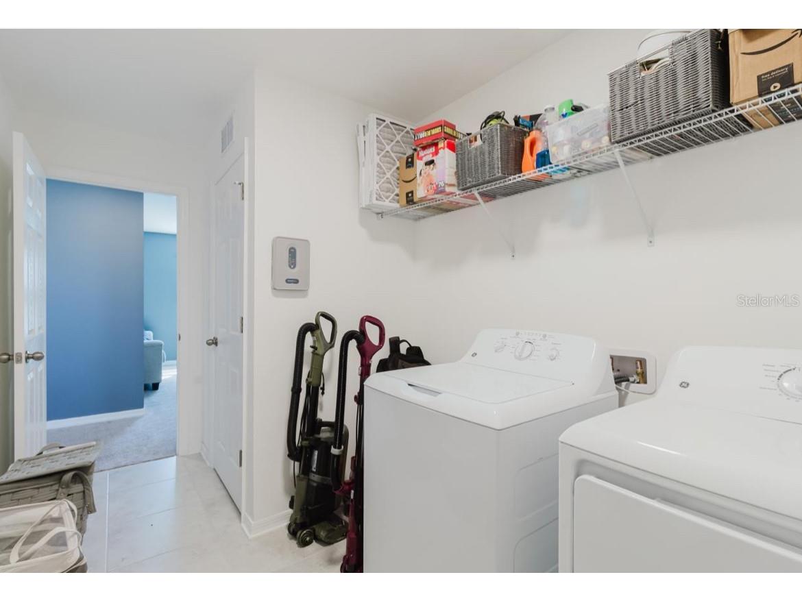3047 Adams Cross Drive Zephyrhills FL 33540 OM718368 image20