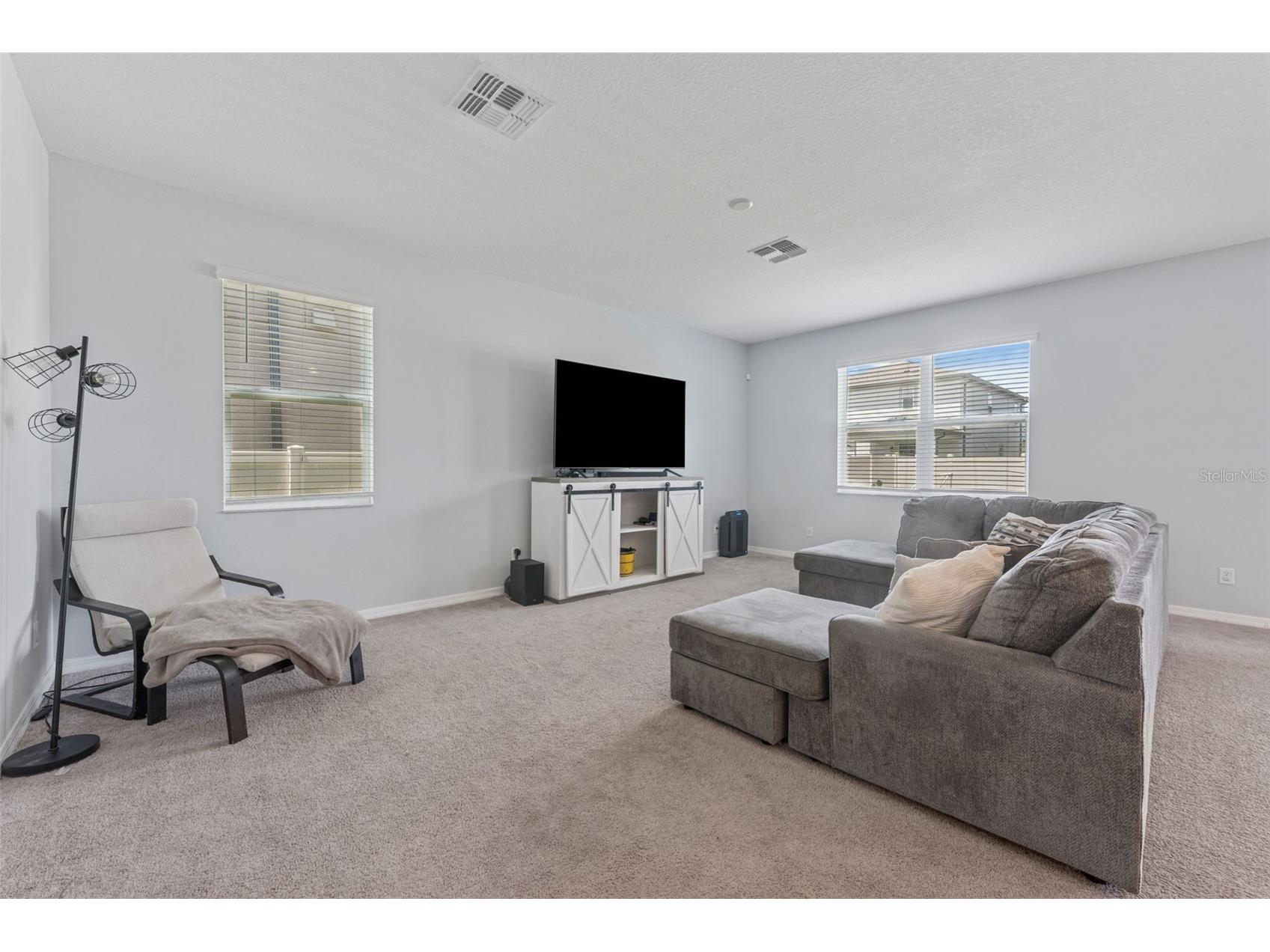 3047 Adams Cross Drive Zephyrhills FL 33540 TB8527623 image7