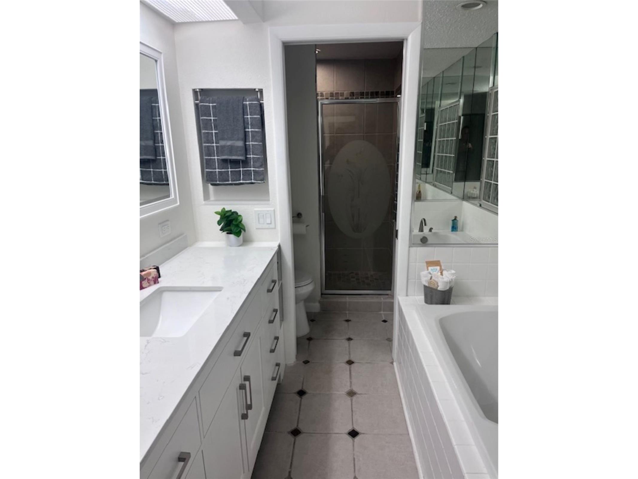 3047 Overlook Place Clearwater FL 33760 A4692386 image31