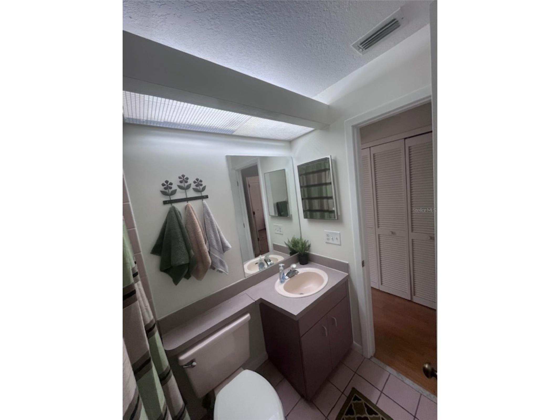 3047 Overlook Place Clearwater FL 33760 A4692386 image43
