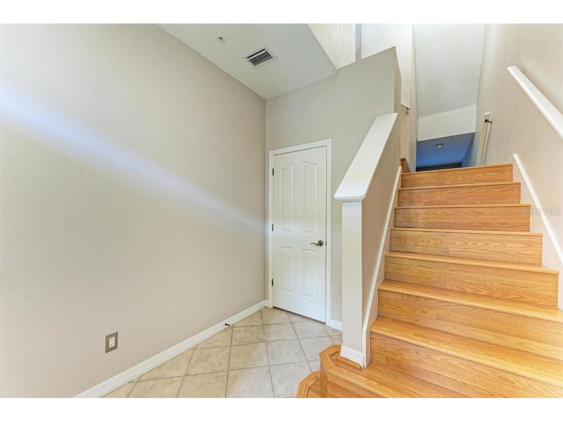 3047 Pointeview Drive Tampa FL 33611 - HILLSBOROUGH BAY TB8417493 image5