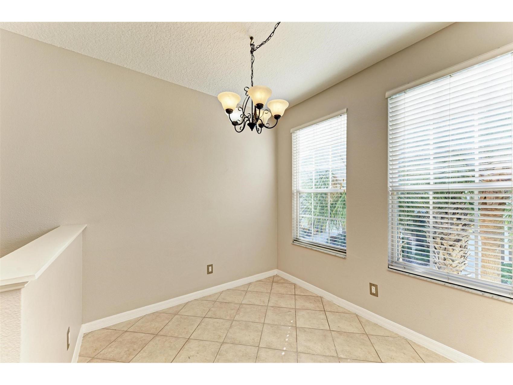 3047 Pointeview Drive Tampa FL 33611 TB8498644 image12
