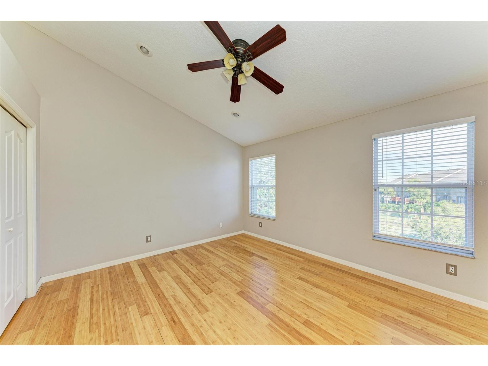 3047 Pointeview Drive Tampa FL 33611 TB8498644 image21