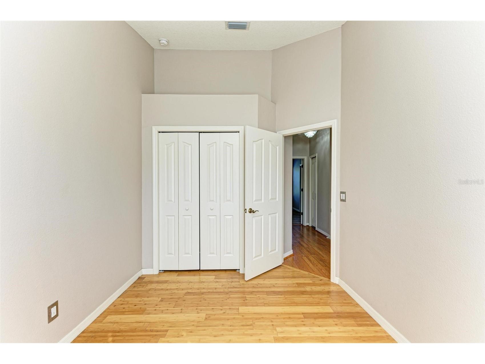 3047 Pointeview Drive Tampa FL 33611 TB8498644 image32