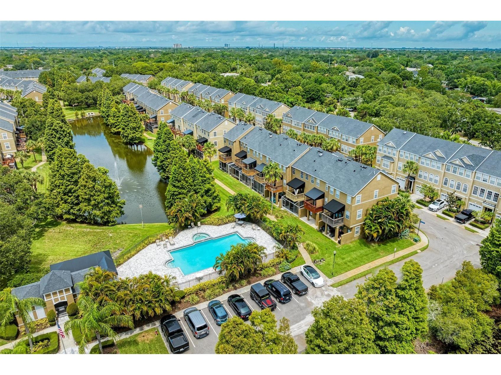 3047 Pointeview Drive Tampa FL 33611 TB8498644 image47