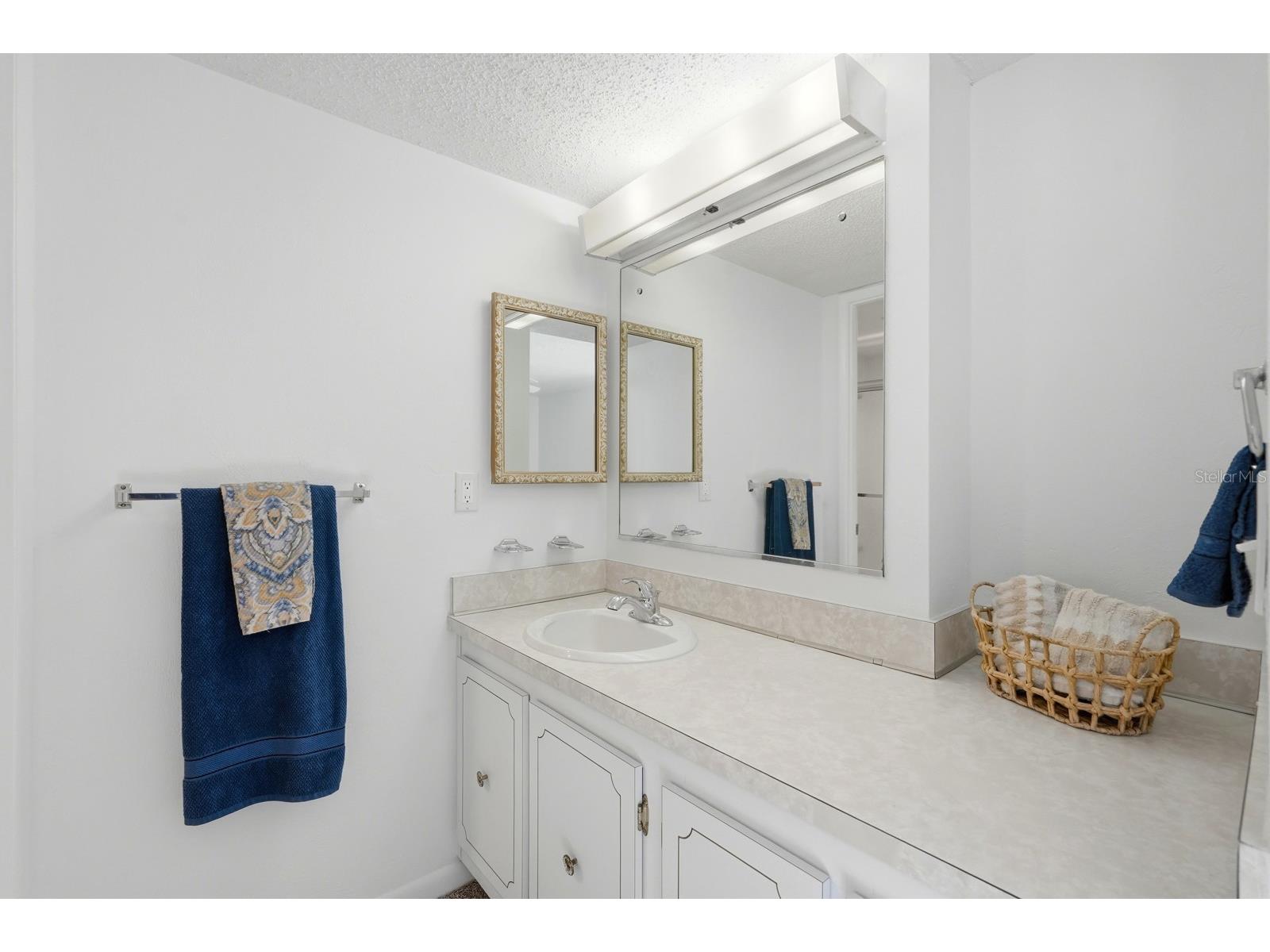 3047 S Atlantic Avenue #706 Daytona Beach Shores FL 32118 - HALIFAX RIVER/ATLANTIC OCEAN V4947196 image20