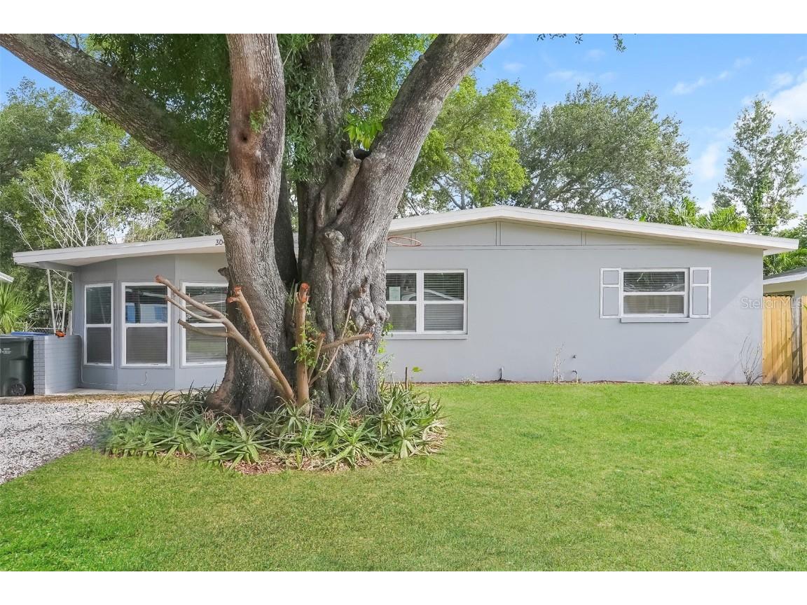 3047 Webley Drive Largo FL 33771 T3444126 image1