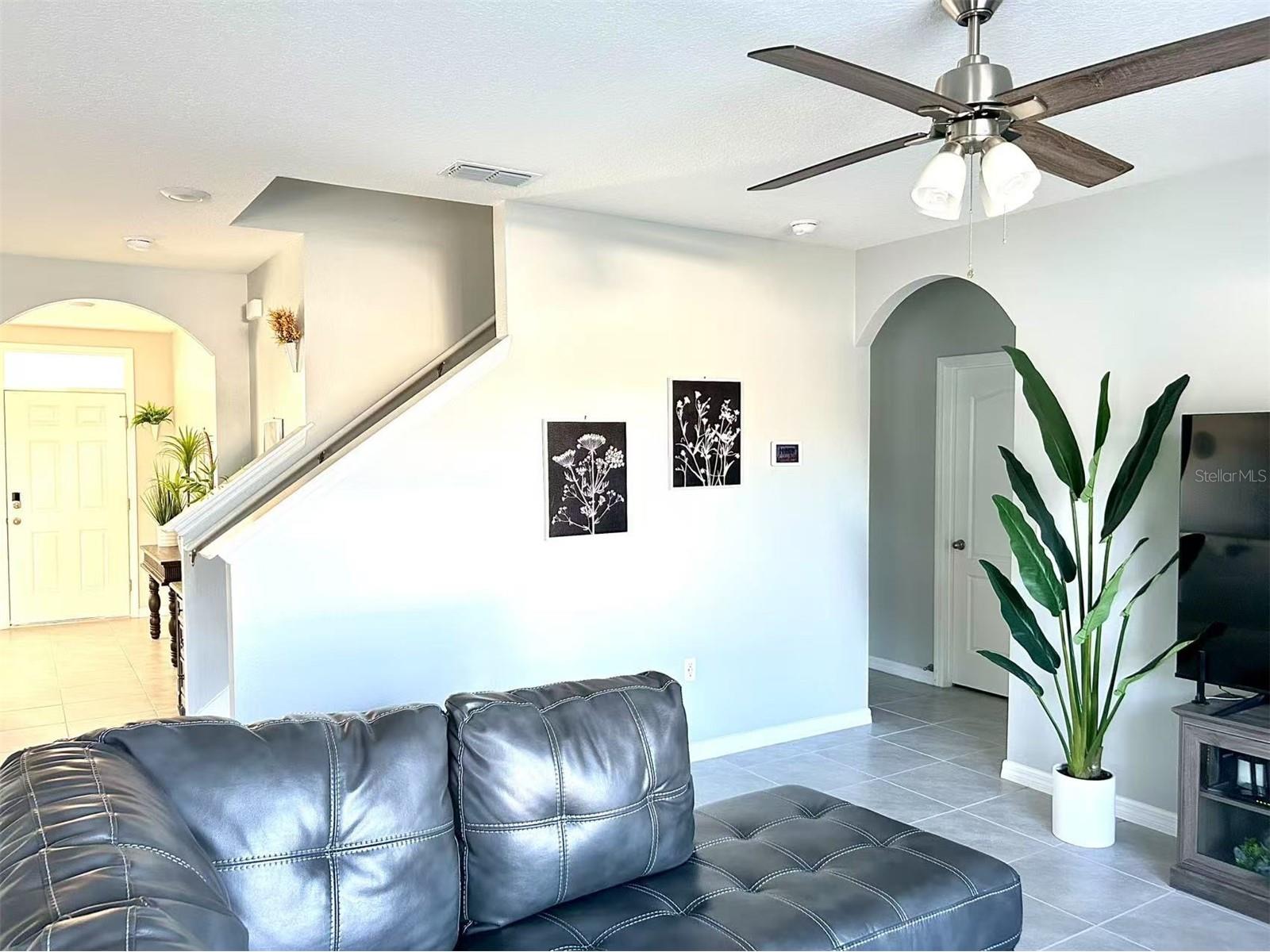 3048 Bethpage Loop Mount Dora FL 32757 G5109256 image19