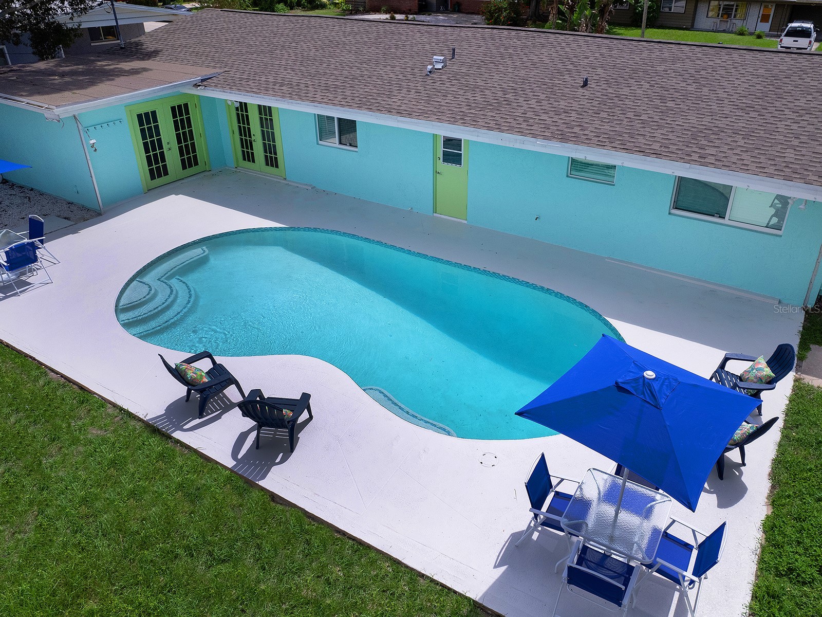 3049 Wood Street Sarasota FL 34237 A4689385 image1
