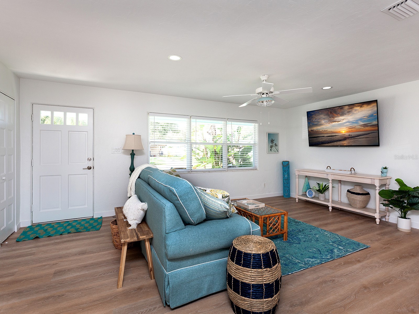 3049 Wood Street Sarasota FL 34237 A4689385 image16