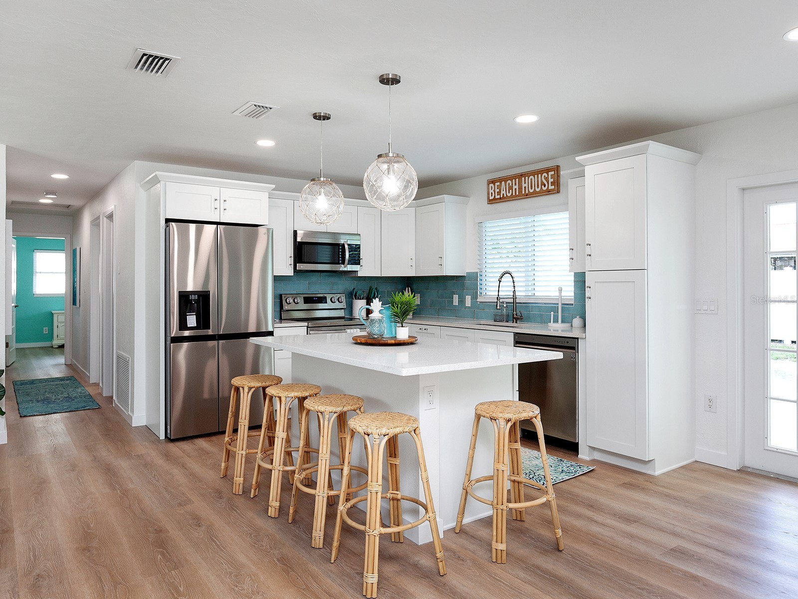 3049 Wood Street Sarasota FL 34237 A4689385 image6