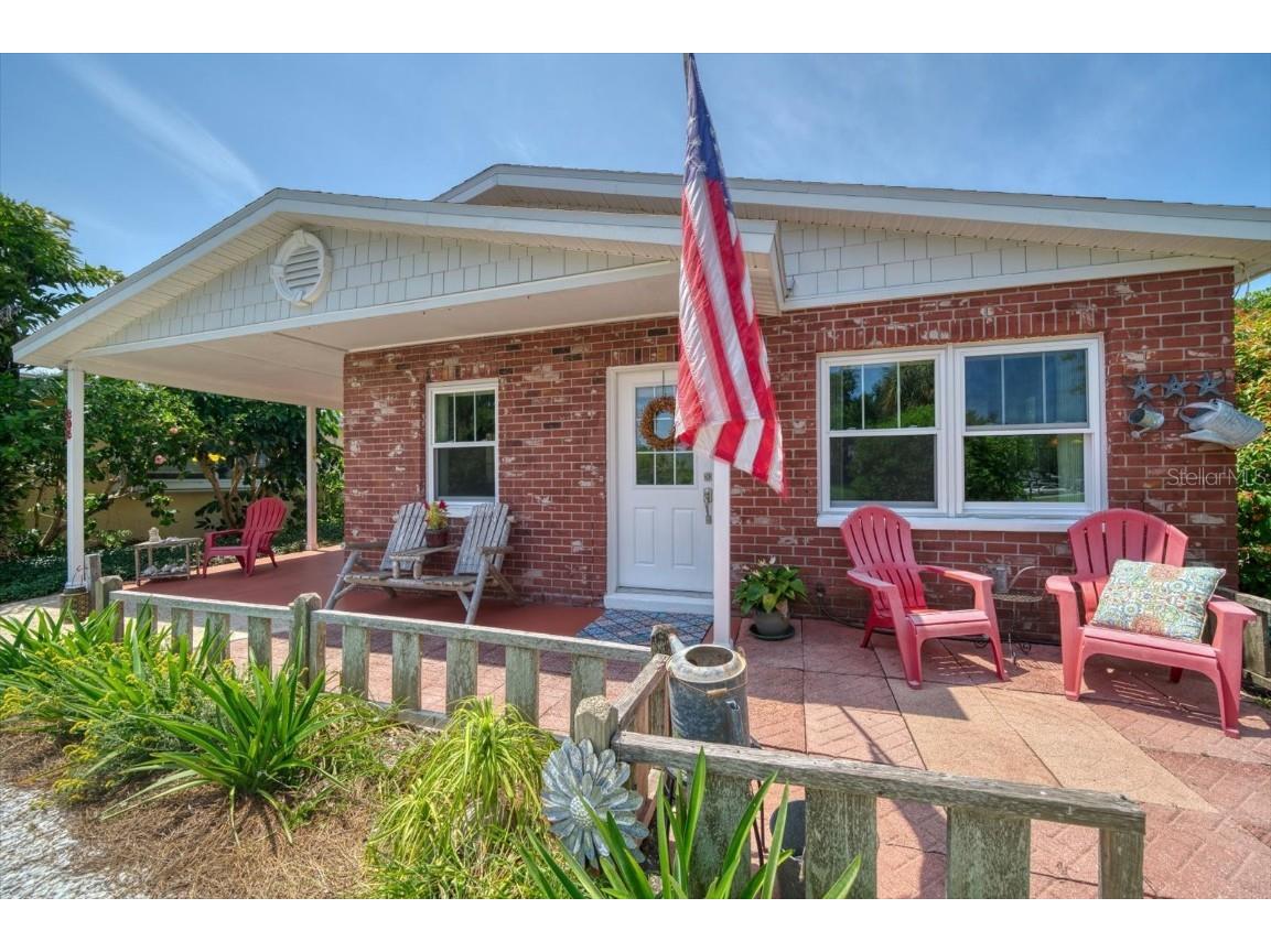 305 15th Avenue Indian Rocks Beach FL 33785 U8204526 image1