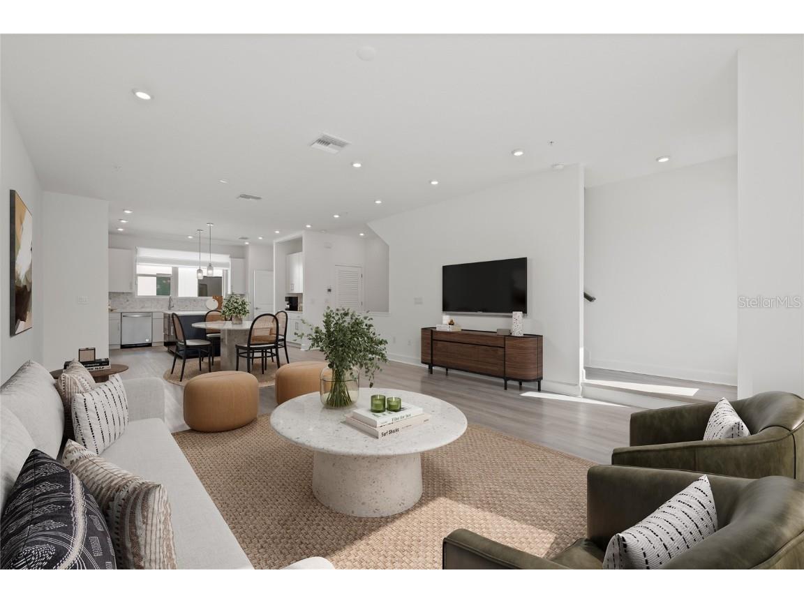 305 15th Street N Saint Petersburg FL 33705 TB8439978 image21