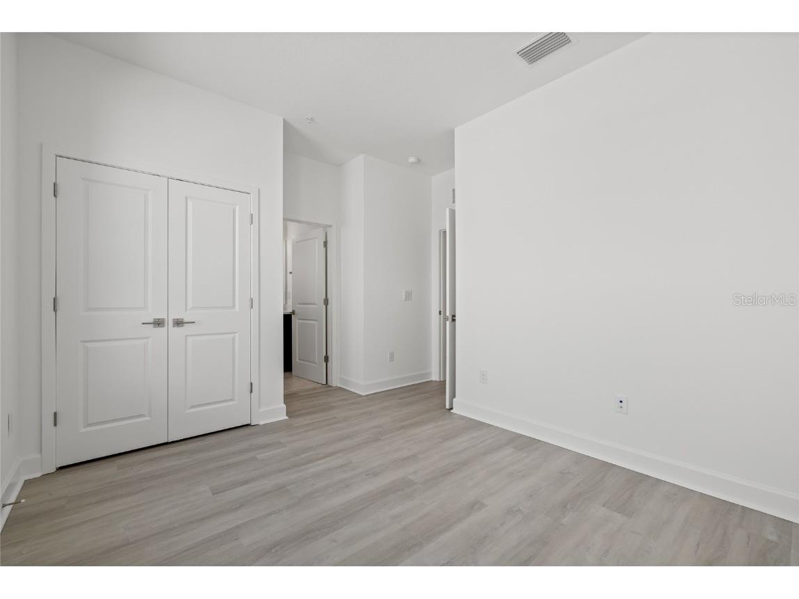 305 15th Street N Saint Petersburg FL 33705 TB8439978 image31