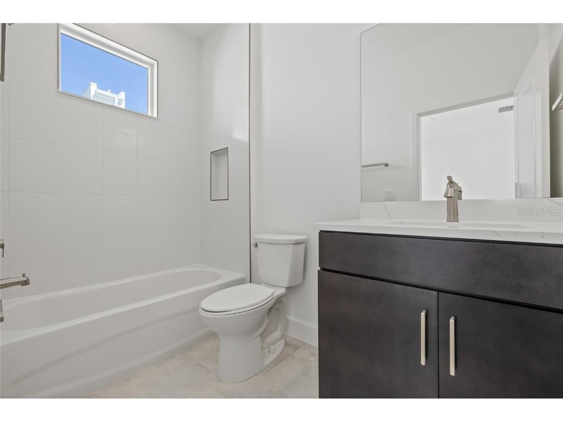 305 15th Street N Saint Petersburg FL 33705 TB8439978 image32